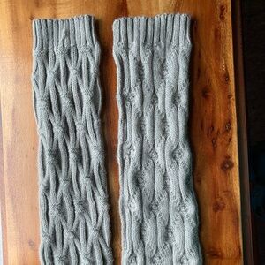 Leg warmers